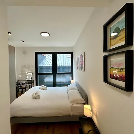 Kibilu Luxury Apt With Terrace, Isola District And Near Garibaldi Station Milan Exterior photo