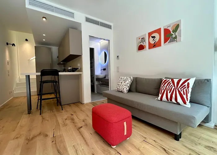 Kibilu Luxury Apt With Terrace, Isola District And Near Garibaldi Station