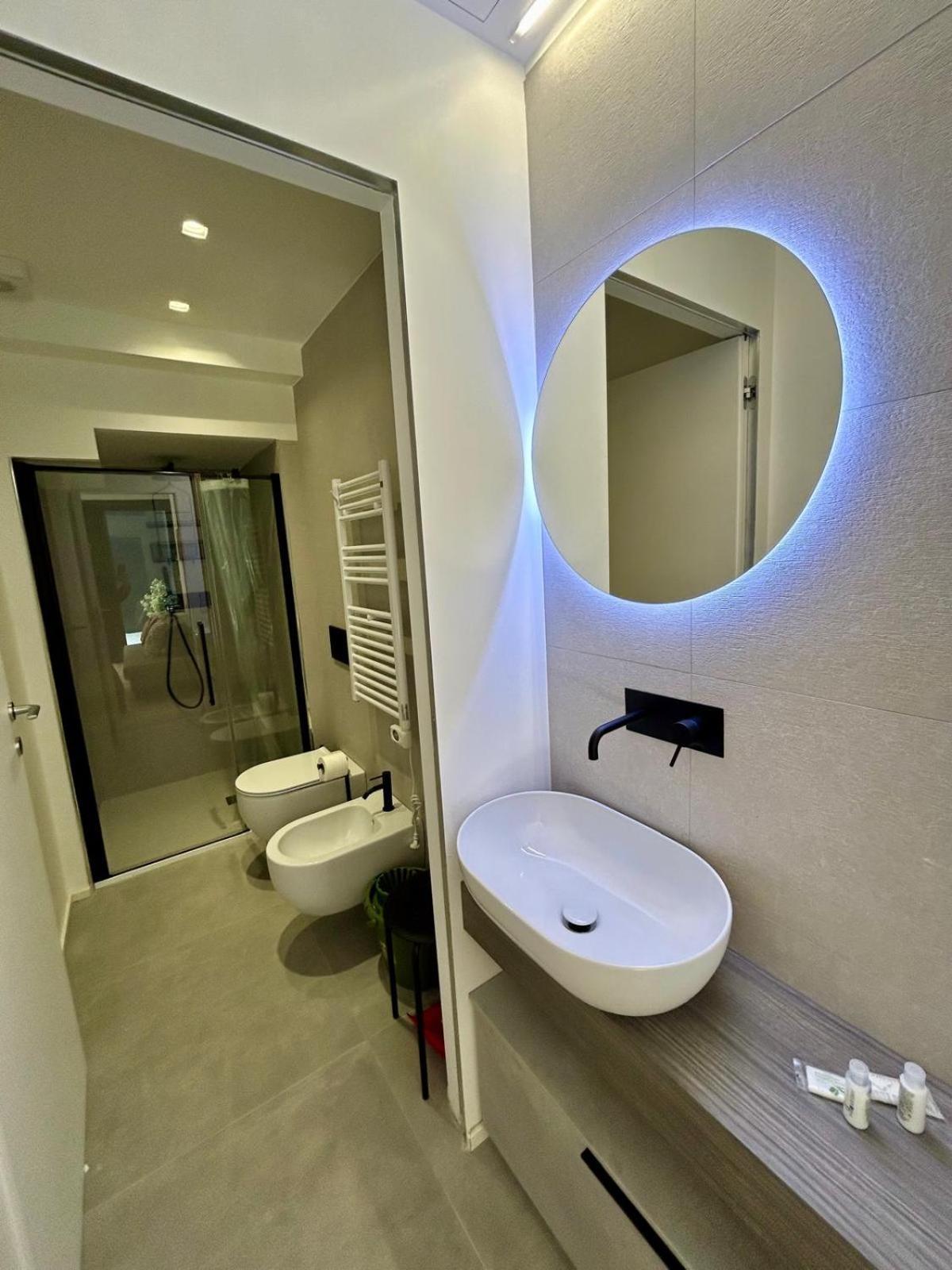 Kibilu Luxury With Terrace, Isola District And Near Garibaldi Station Appartement Milan