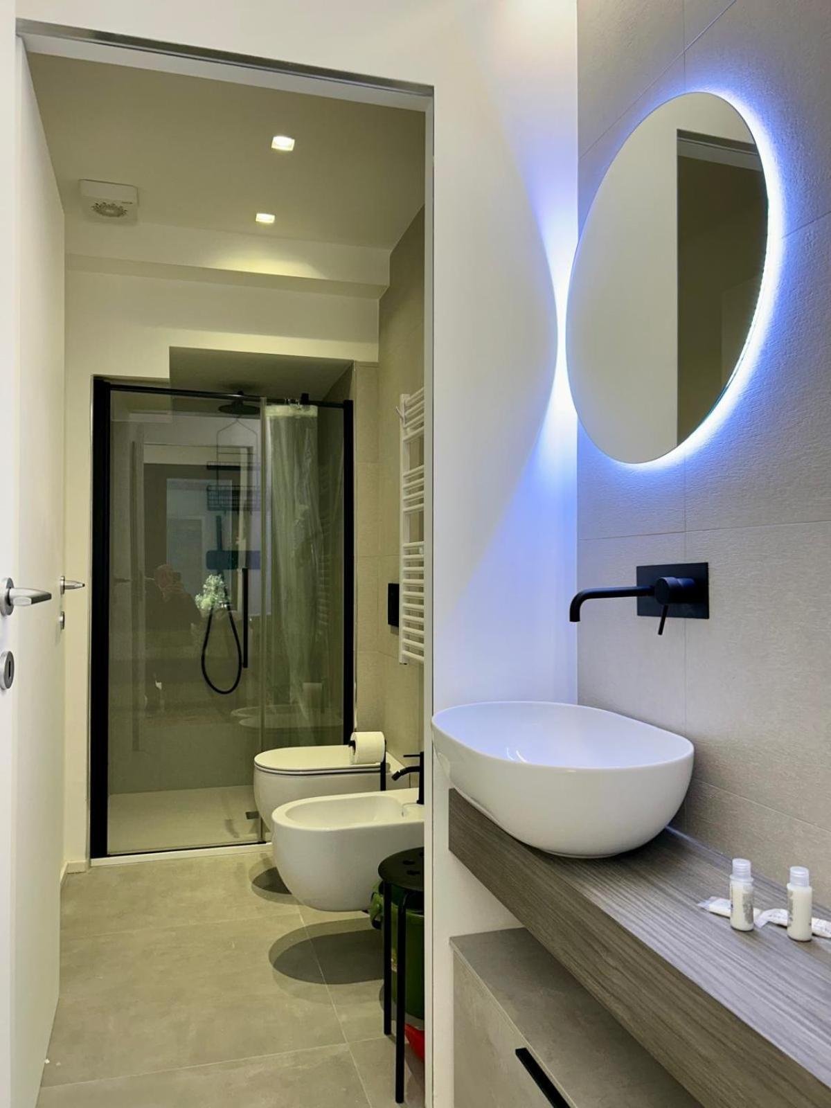 Kibilu Luxury With Terrace, Isola District And Near Garibaldi Station Appartement